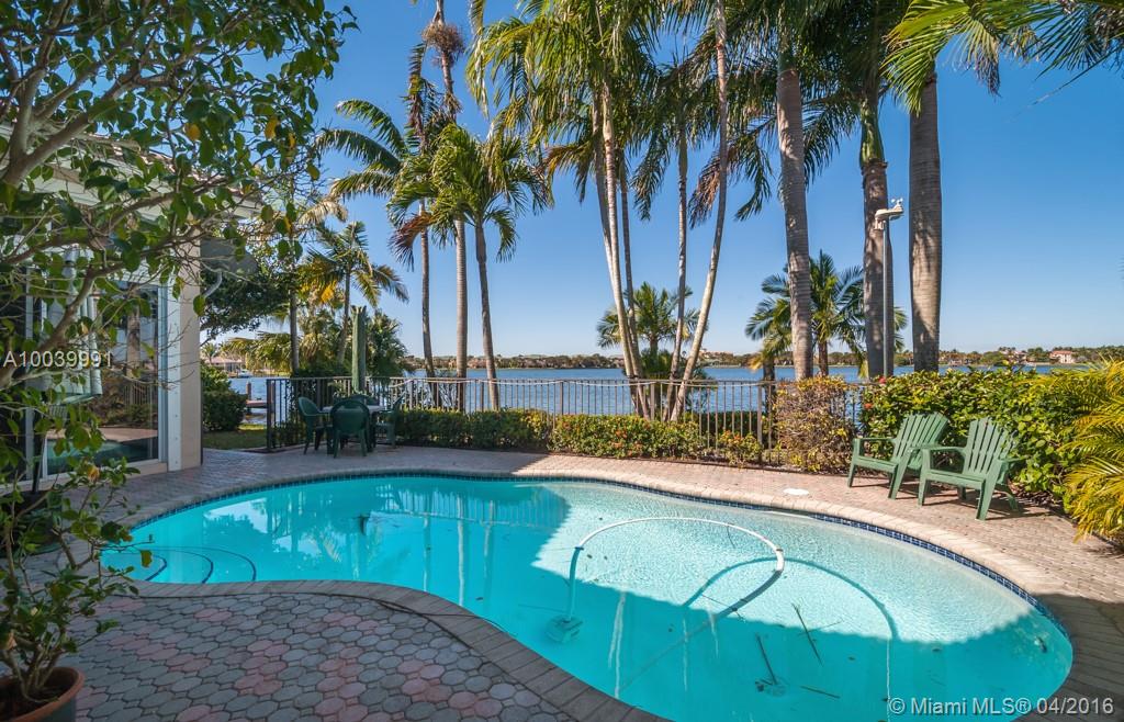 Mariners Cove Of Eagle La - Residential