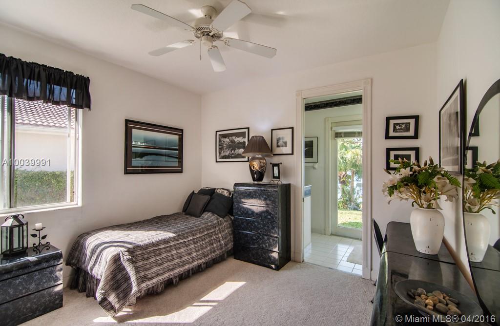 Mariners Cove Of Eagle La - Residential