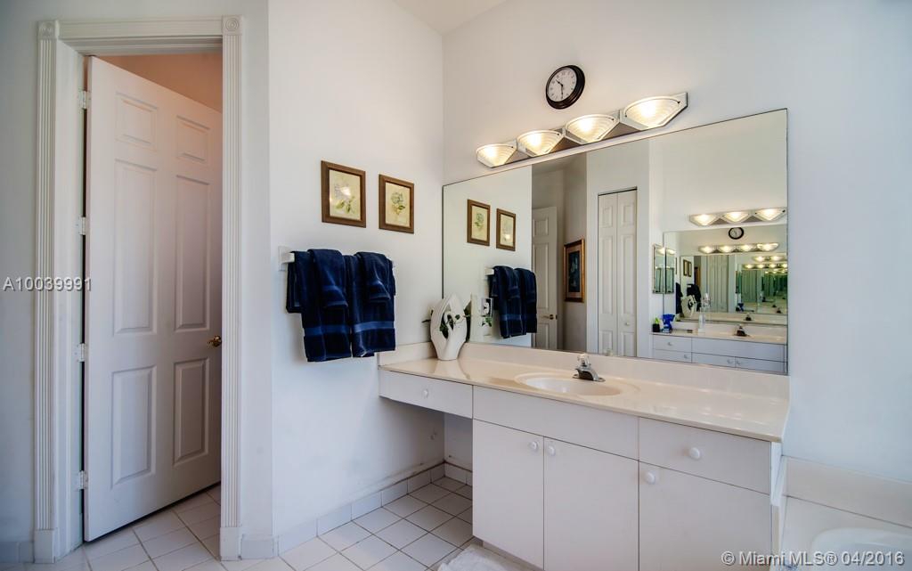 Mariners Cove Of Eagle La - Residential