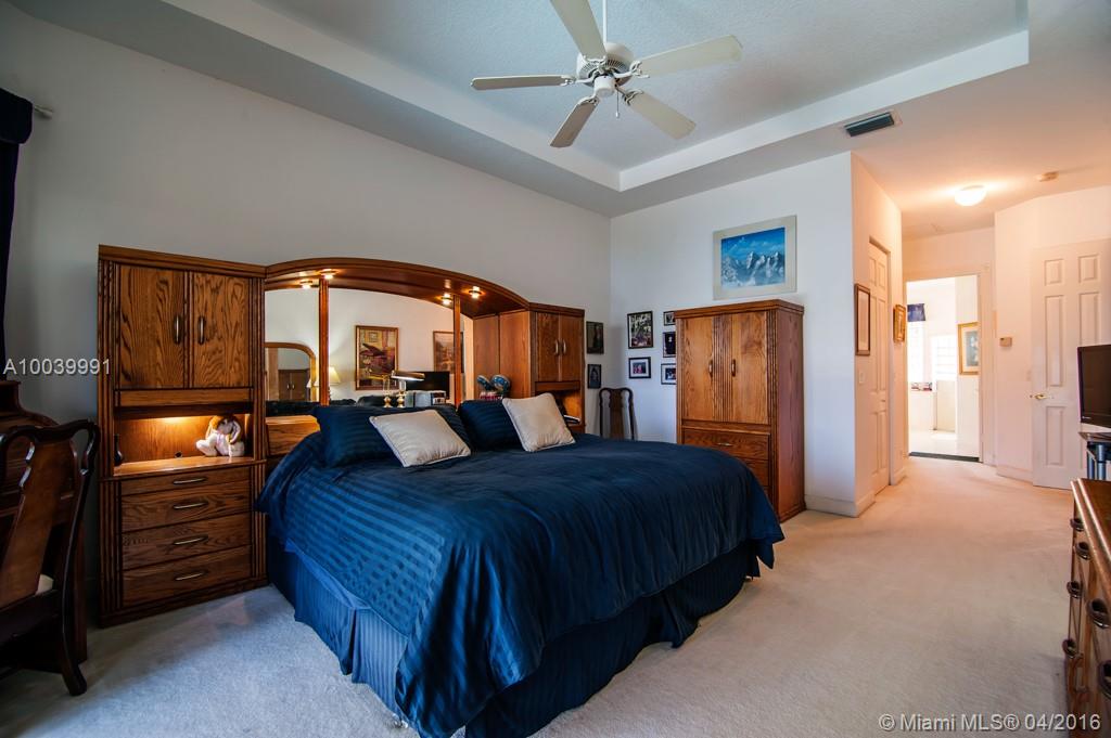 Mariners Cove Of Eagle La - Residential