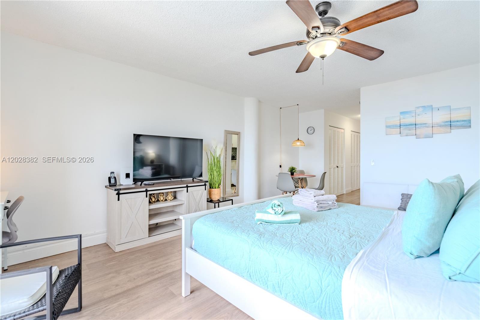 7904 West Dr 810
