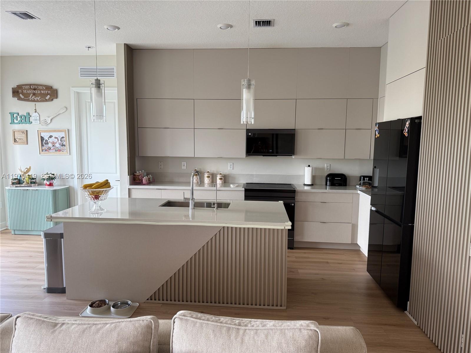 TUSCAN ISLES - Residential Lease