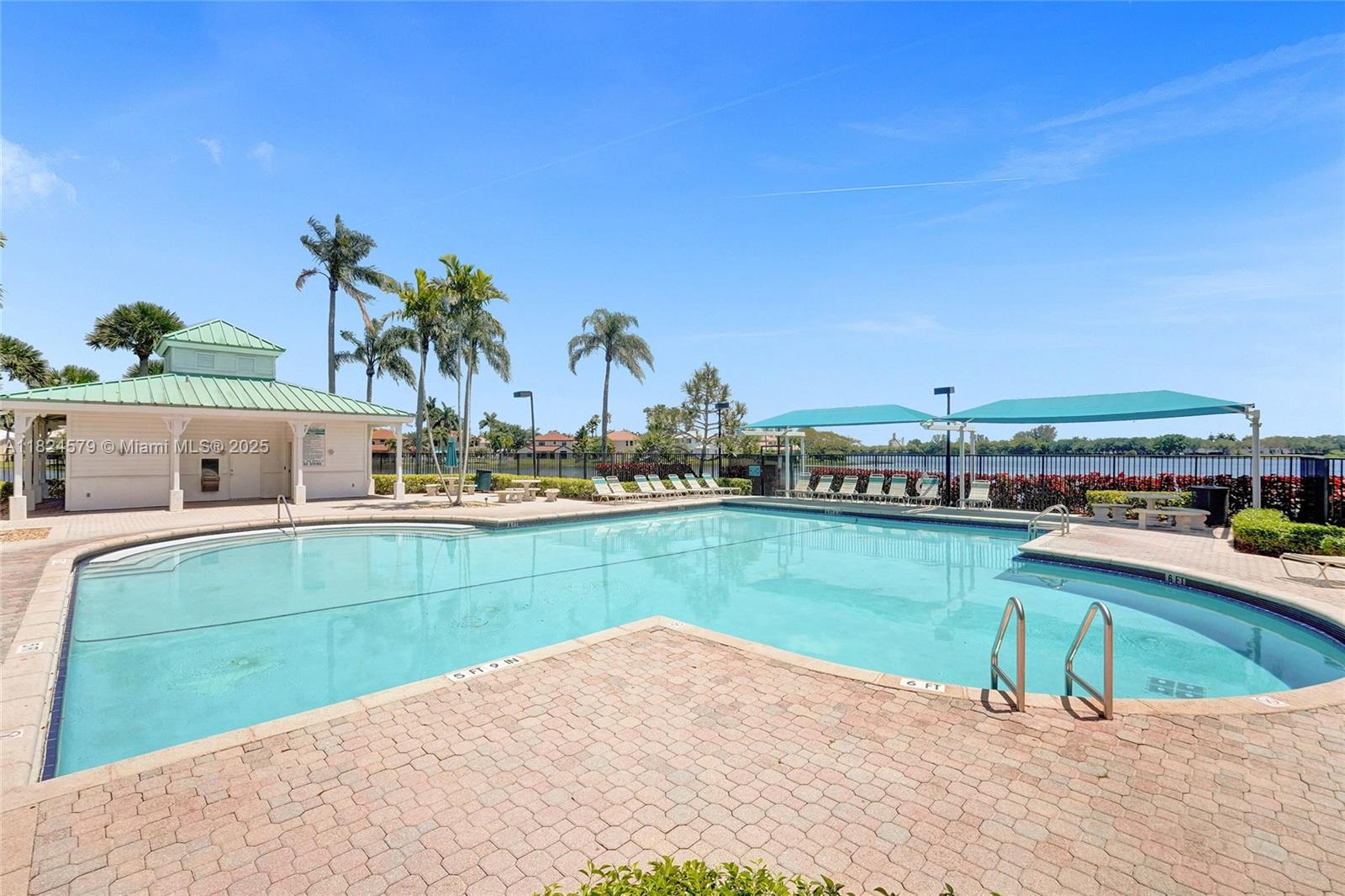 SILVER LAKES AT PEMBROKE - Residential