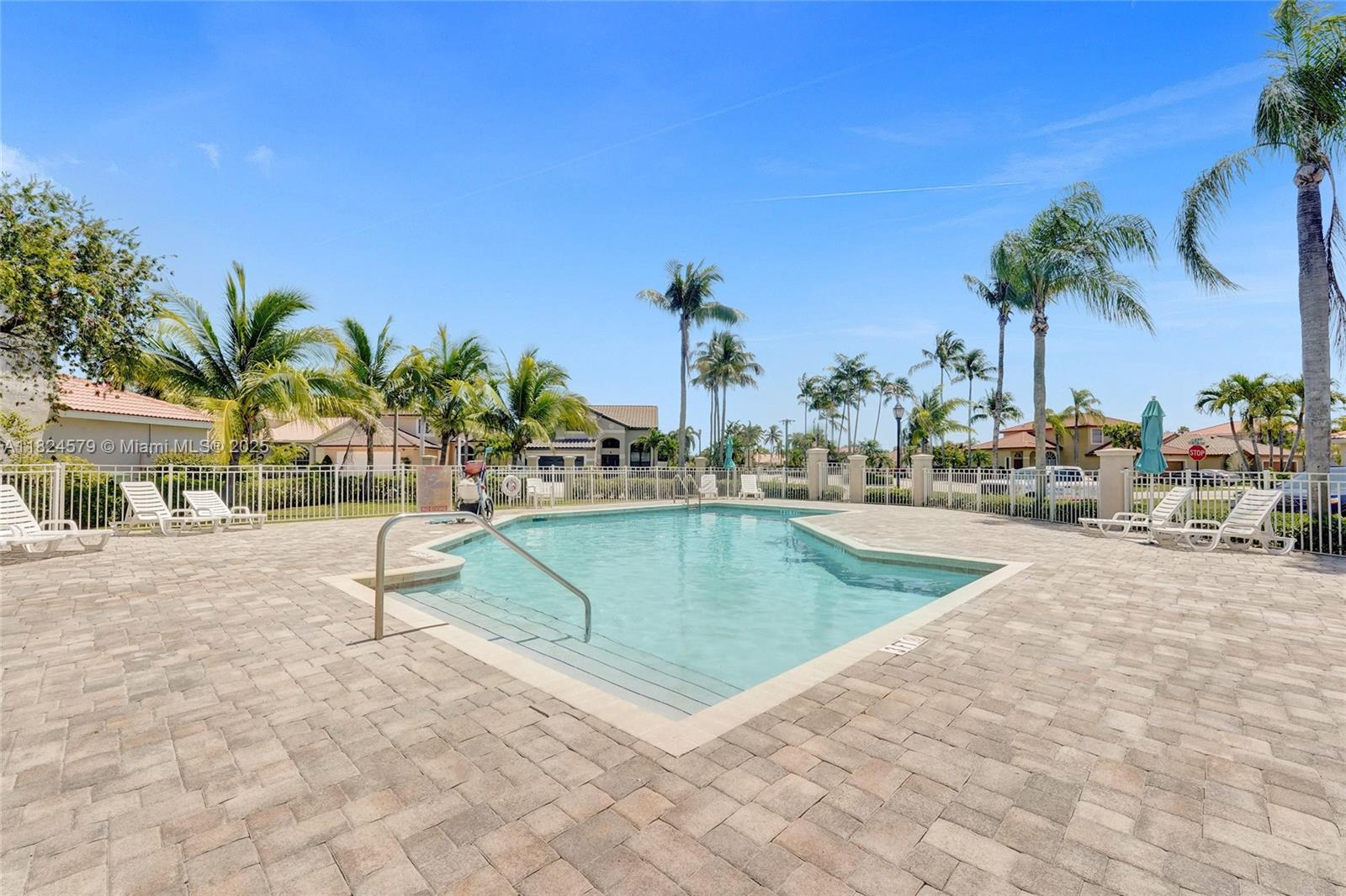 SILVER LAKES AT PEMBROKE - Residential