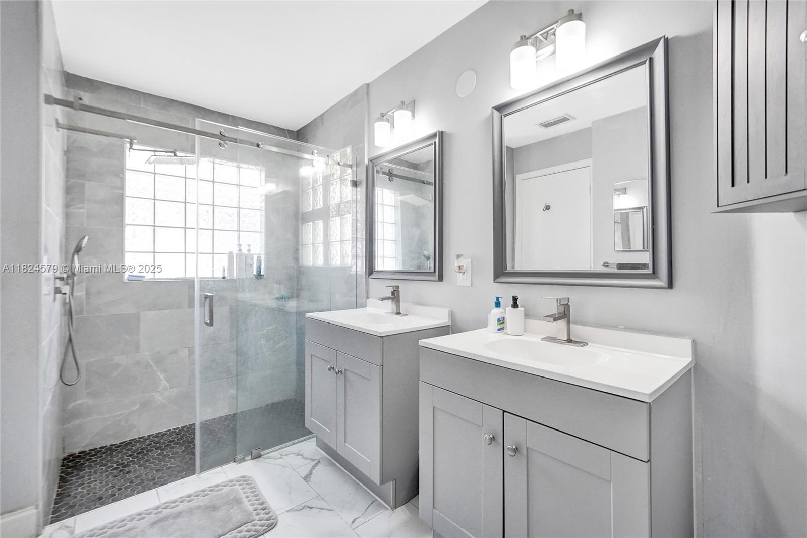 SILVER LAKES AT PEMBROKE - Residential