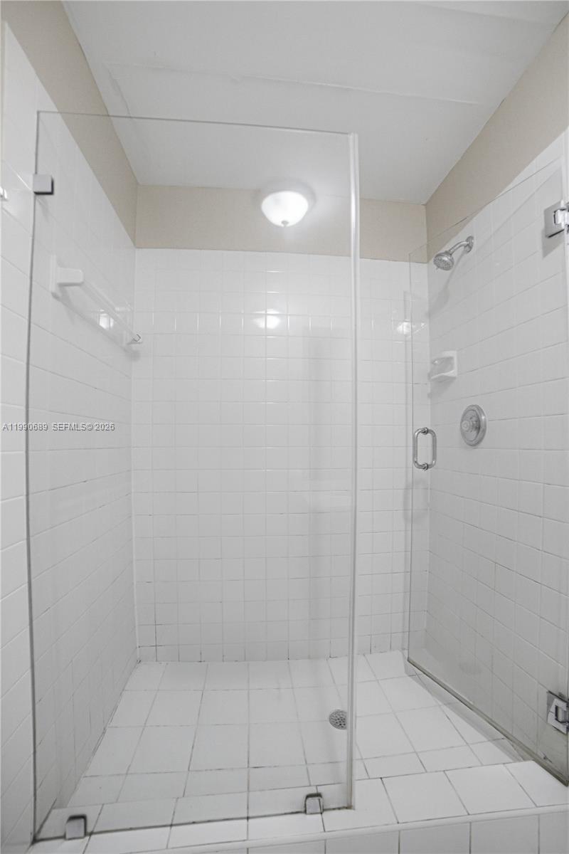 The Country - Residential