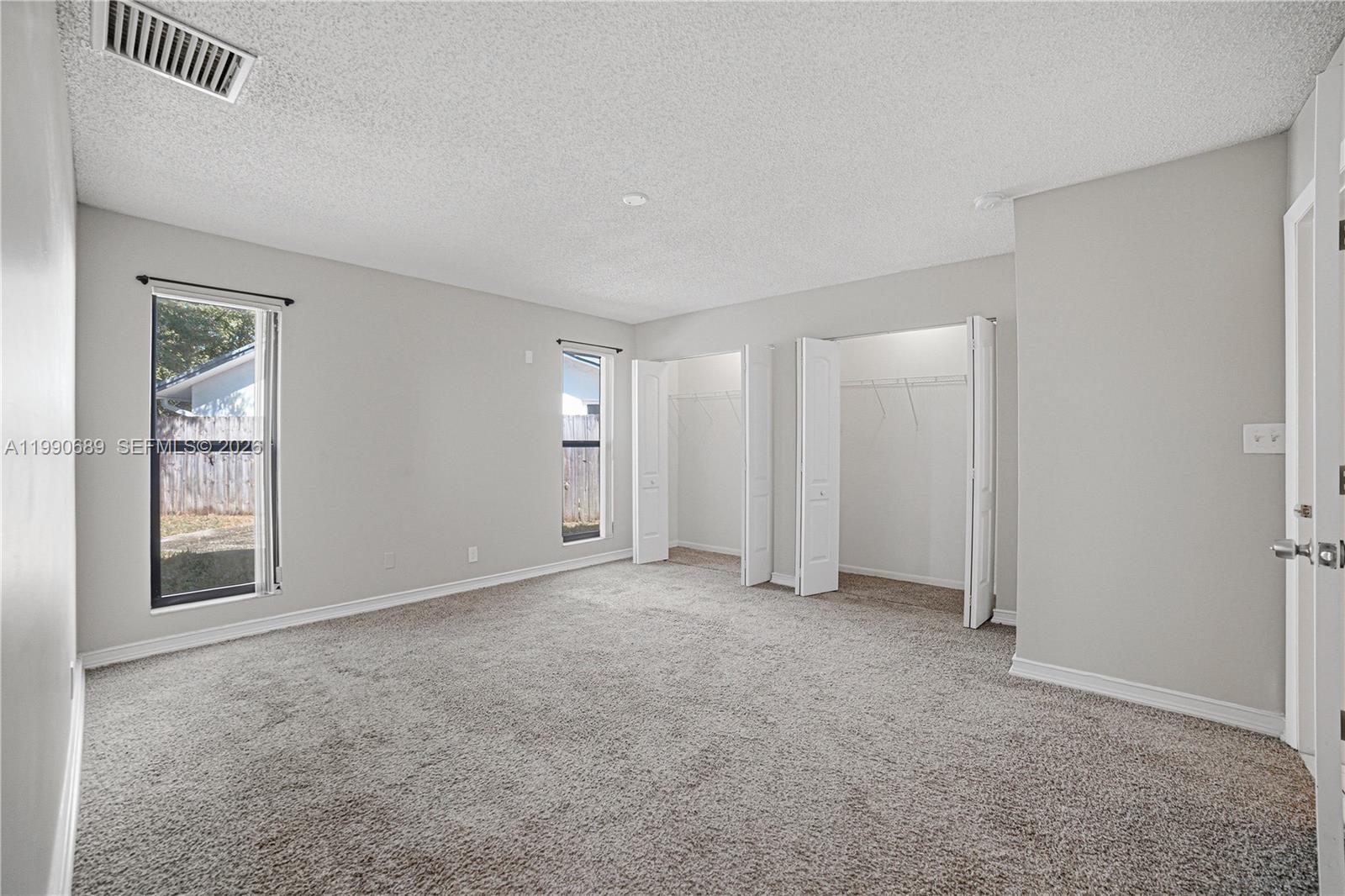 The Country - Residential