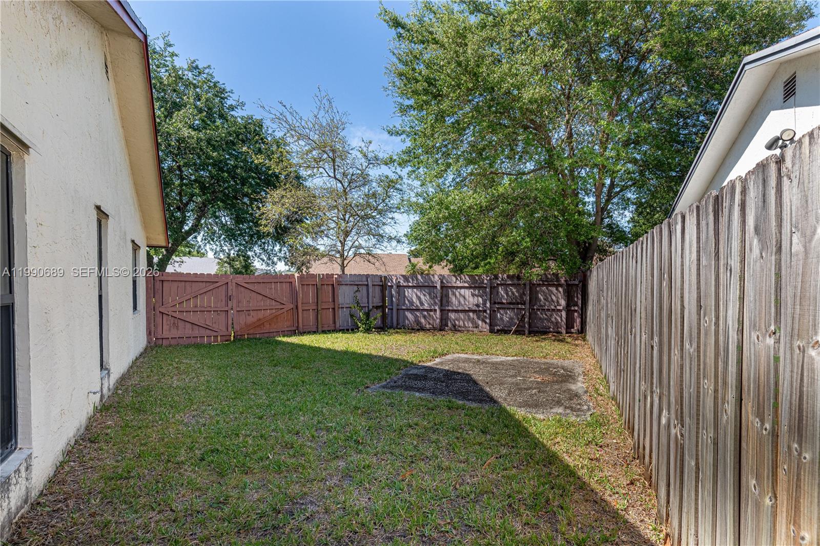 The Country - Residential