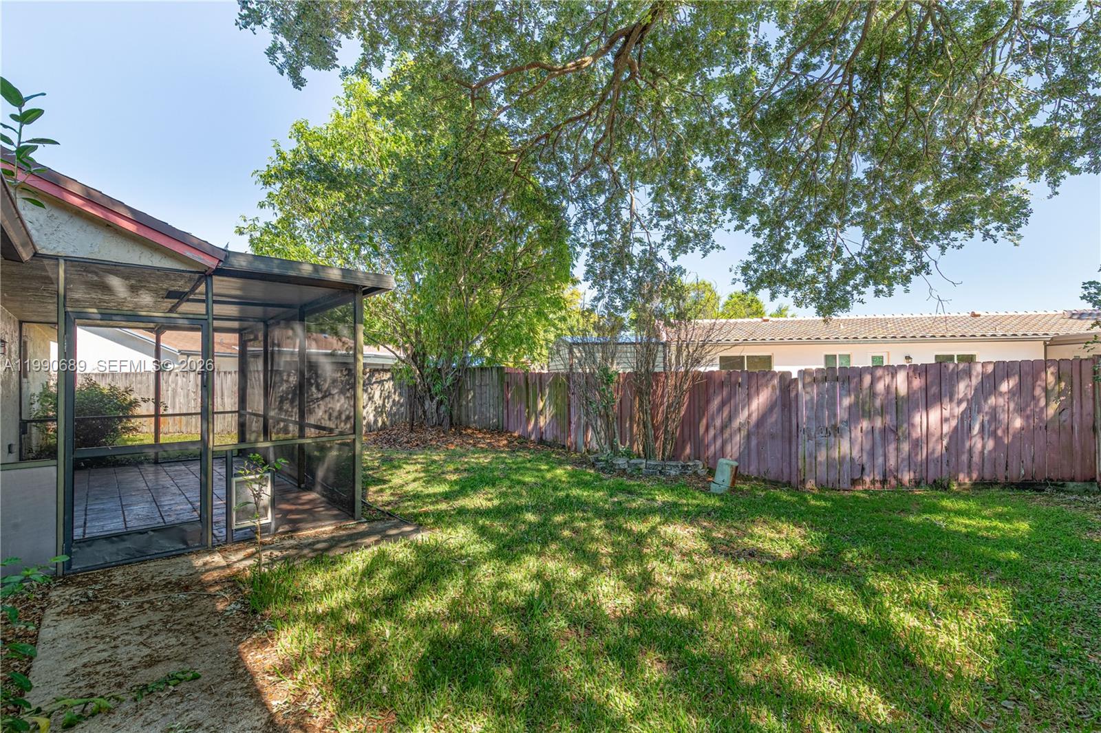 The Country - Residential