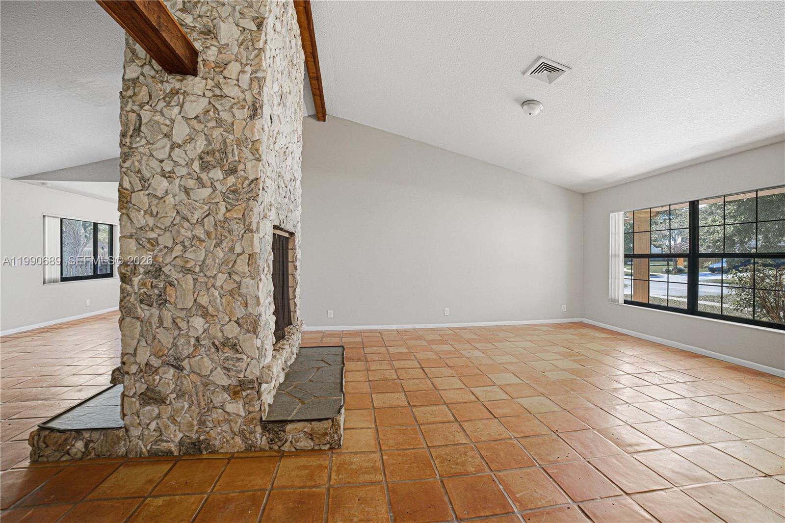 The Country - Residential