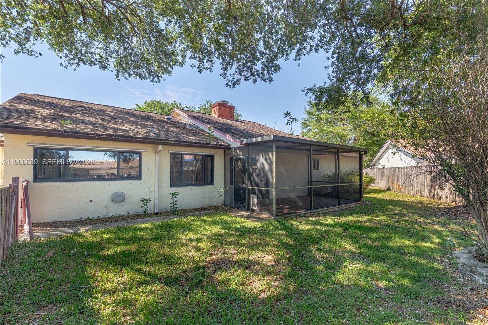 The Country - Residential