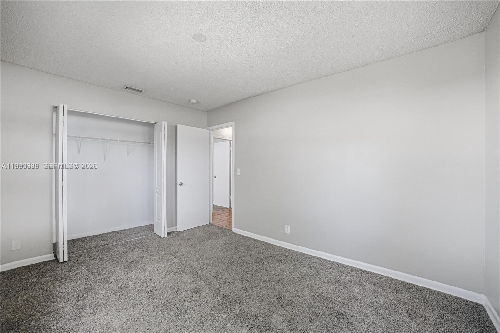 The Country - Residential