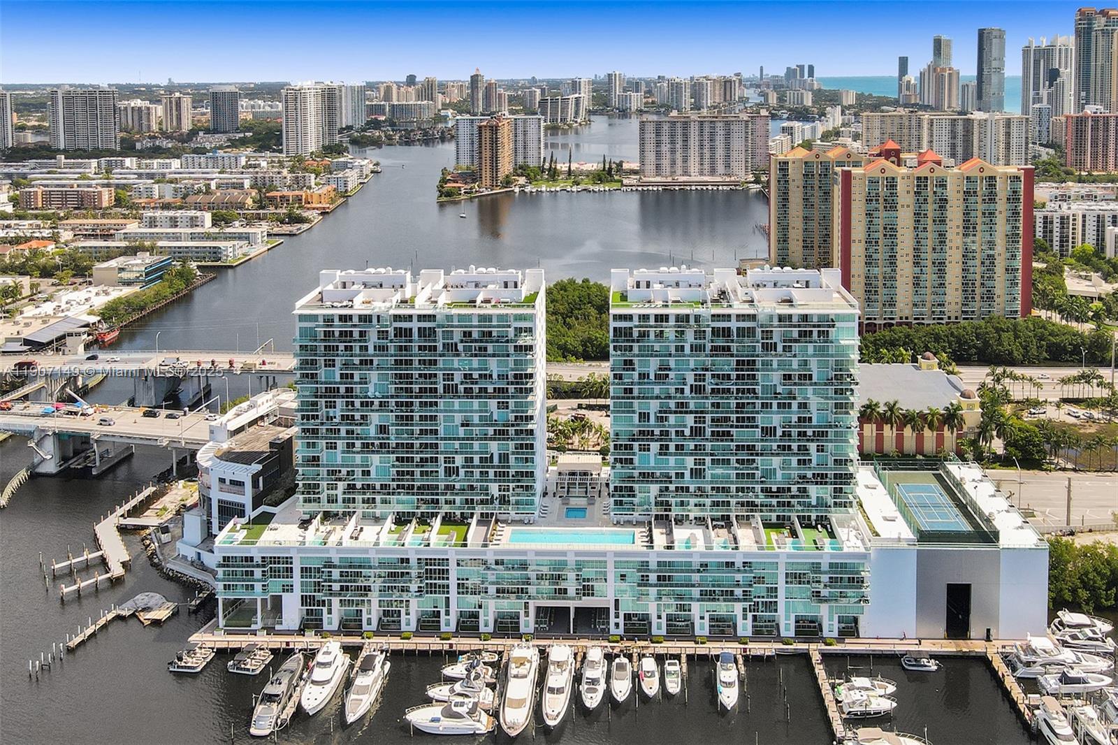 400 SUNNY ISLES CONDO EAS - Residential