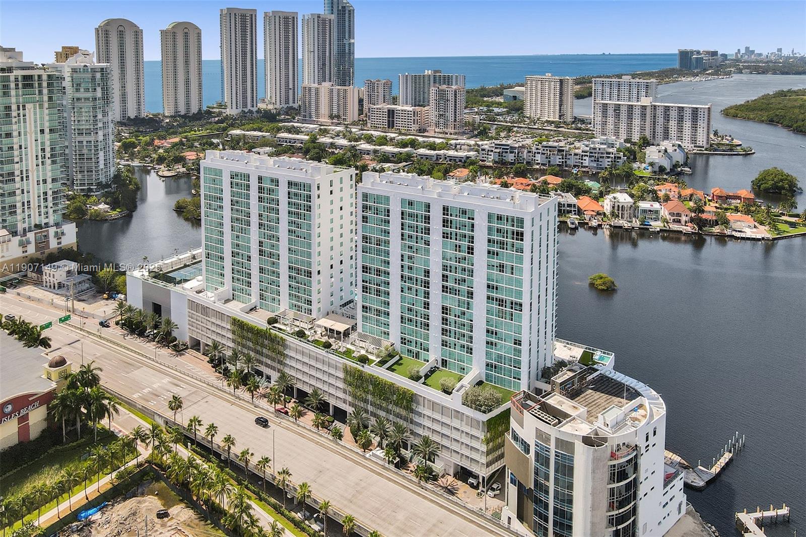 400 SUNNY ISLES CONDO EAS - Residential