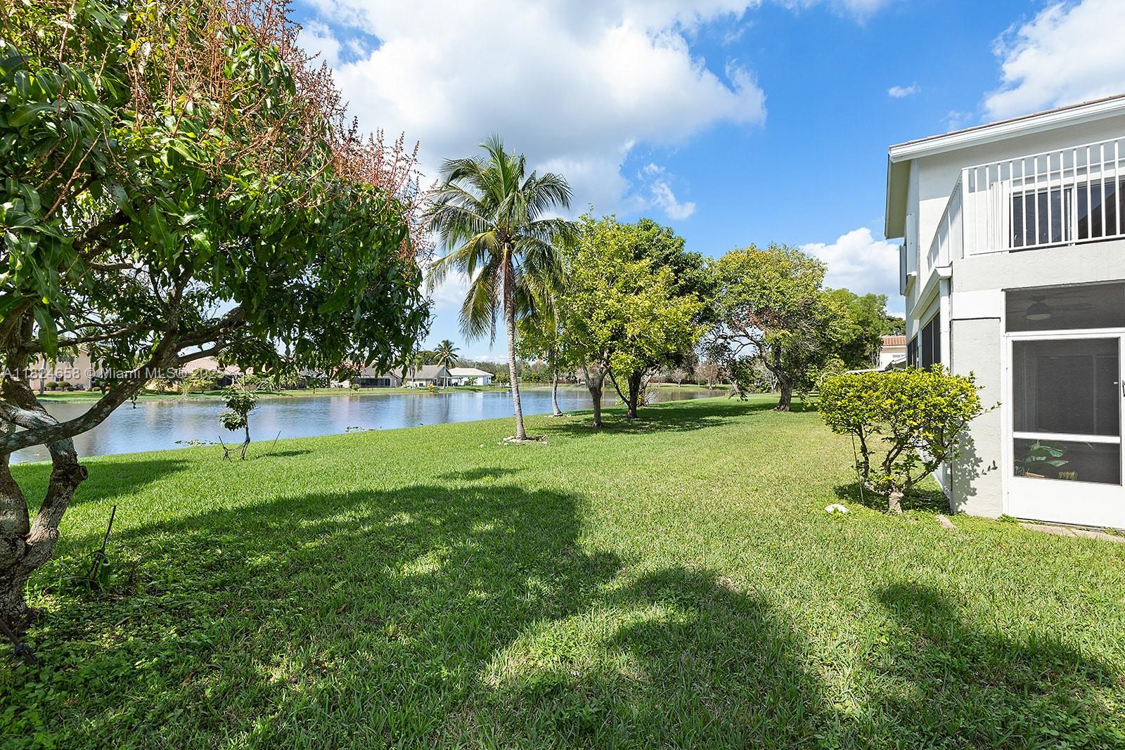CHAPEL TRAIL REPLAT - Residential