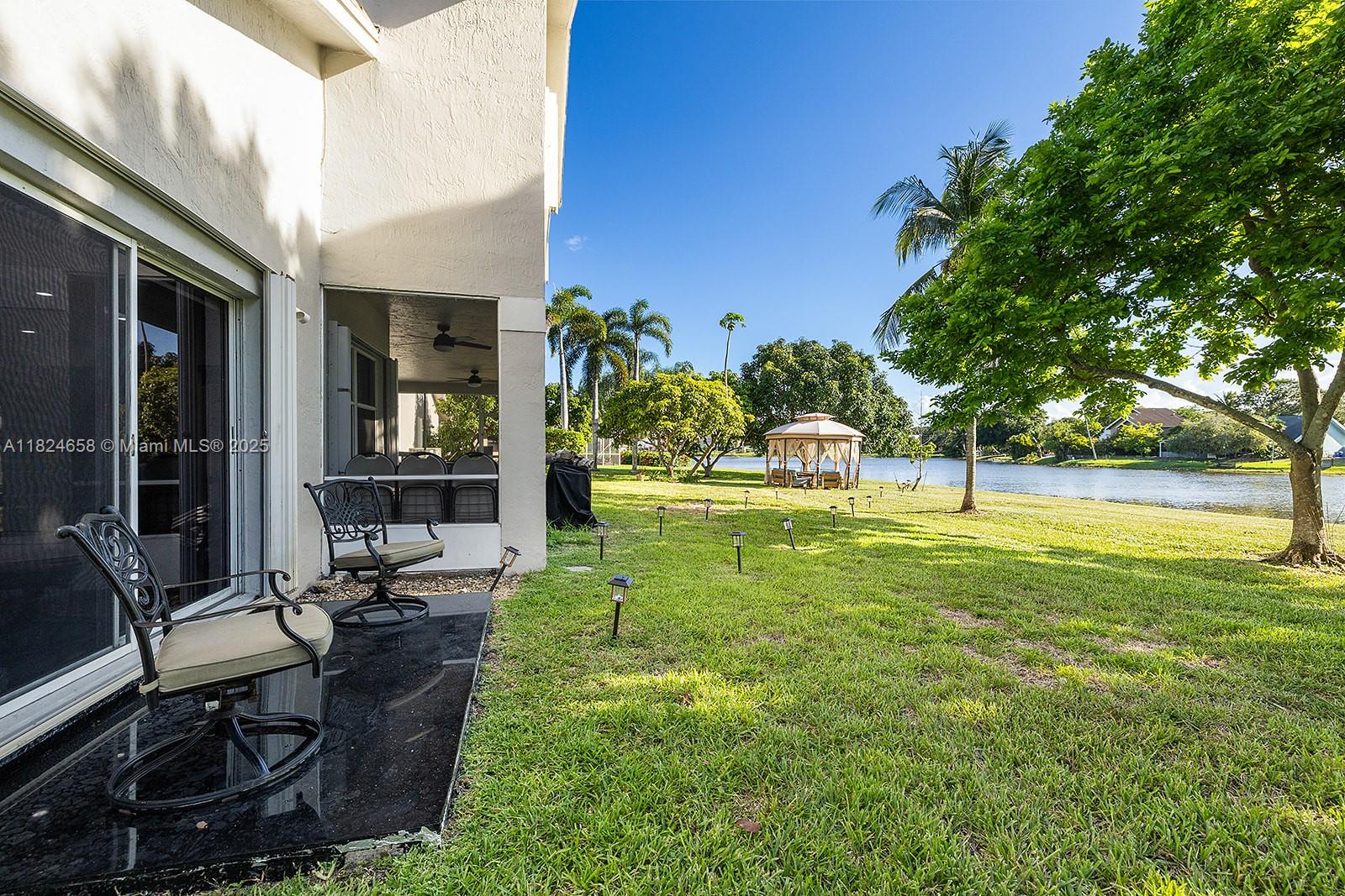 CHAPEL TRAIL REPLAT - Residential