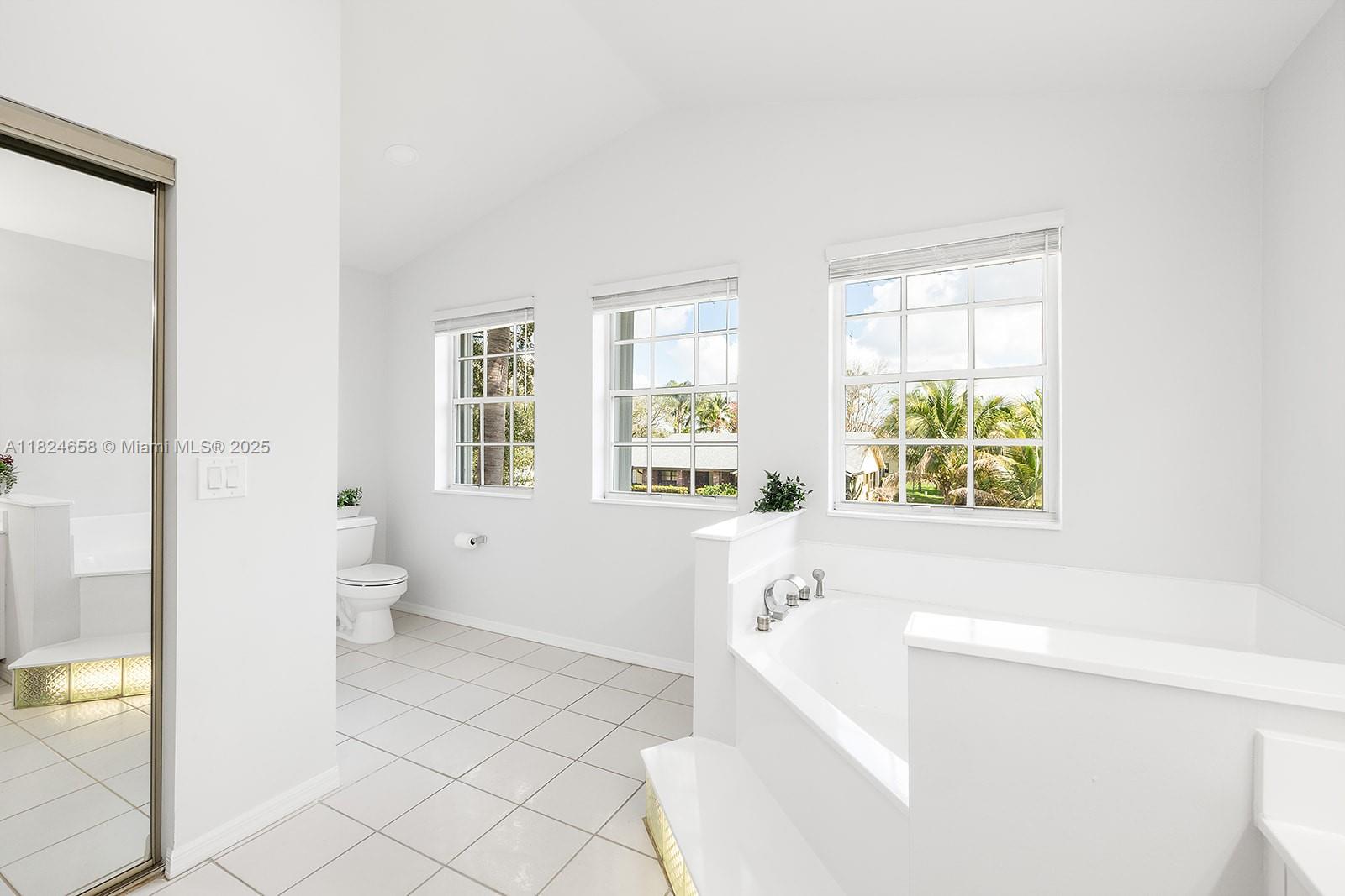 CHAPEL TRAIL REPLAT - Residential