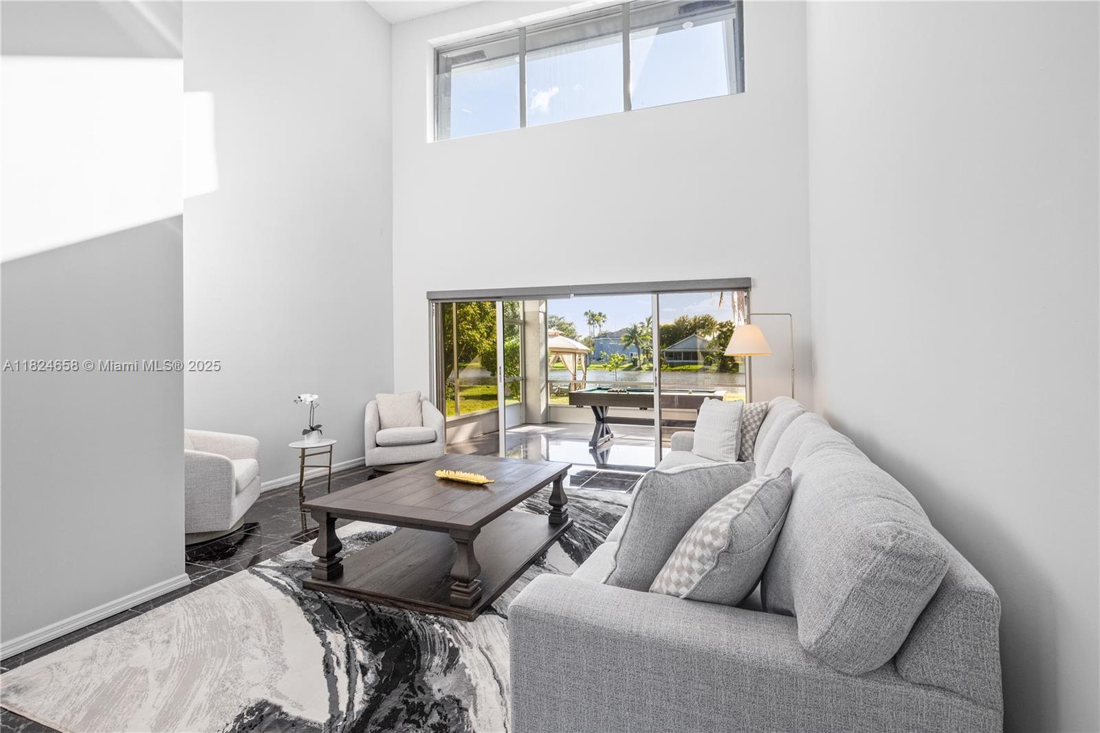 CHAPEL TRAIL REPLAT - Residential