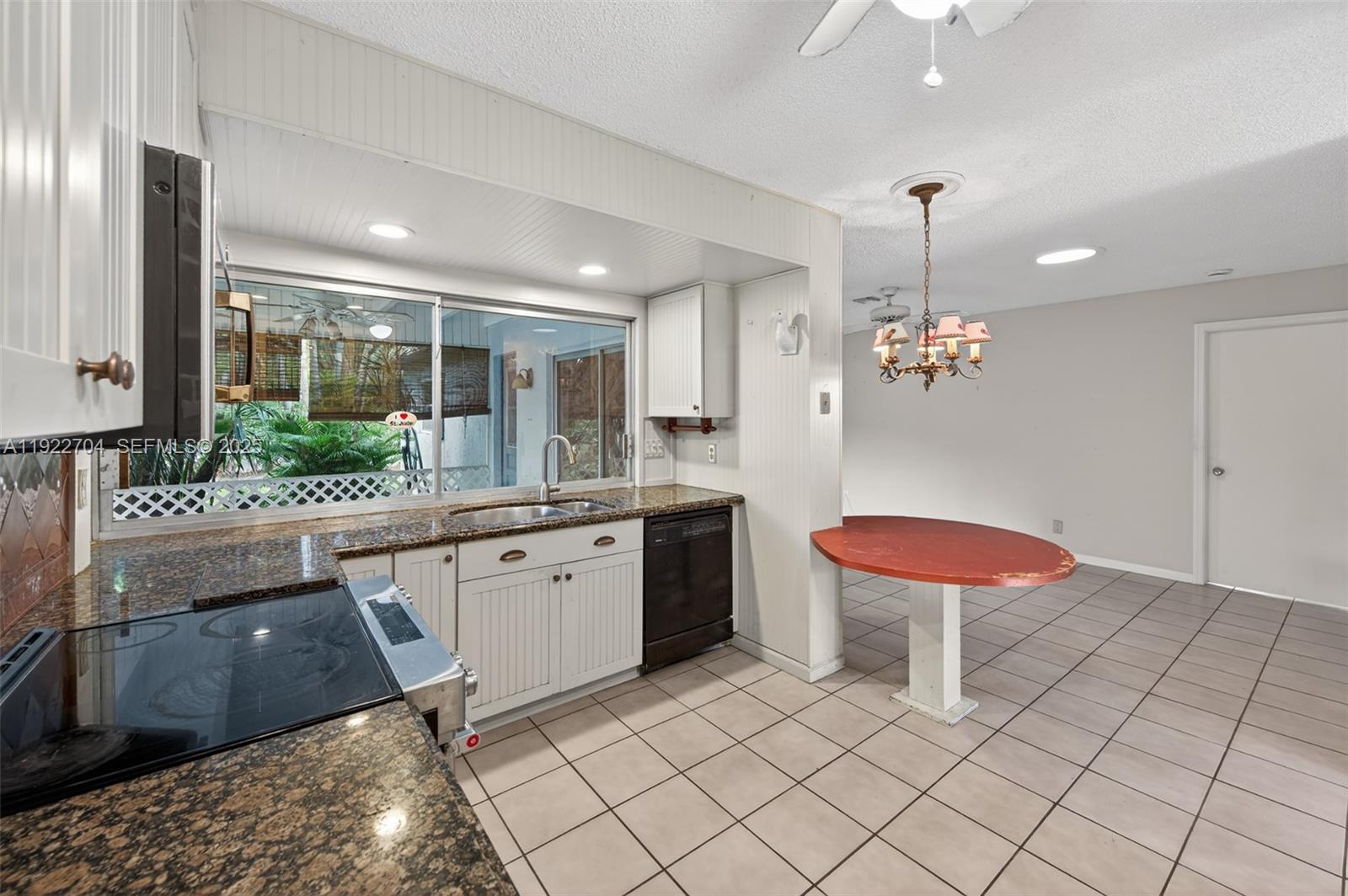 THE PINELANDS SEC 2 - Residential