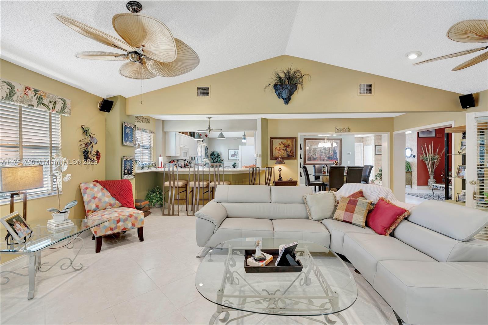 WOODLAND ESTATES - Residential