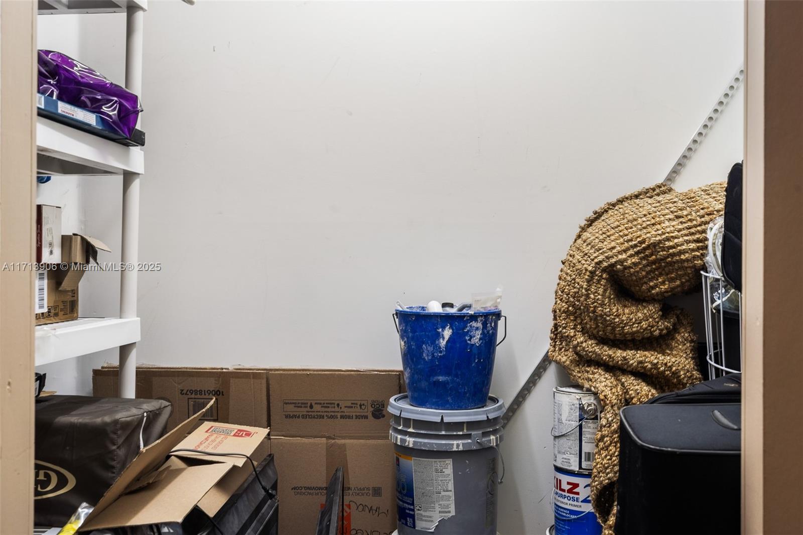 THE YACHT CLUB AT AVENTUR - Residential