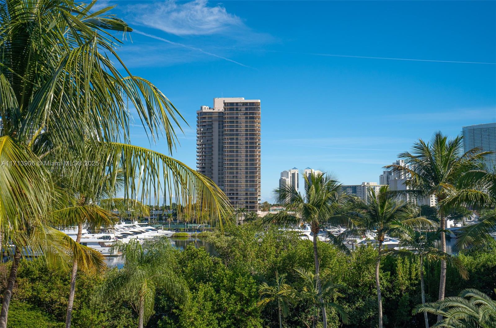 THE YACHT CLUB AT AVENTUR - Residential