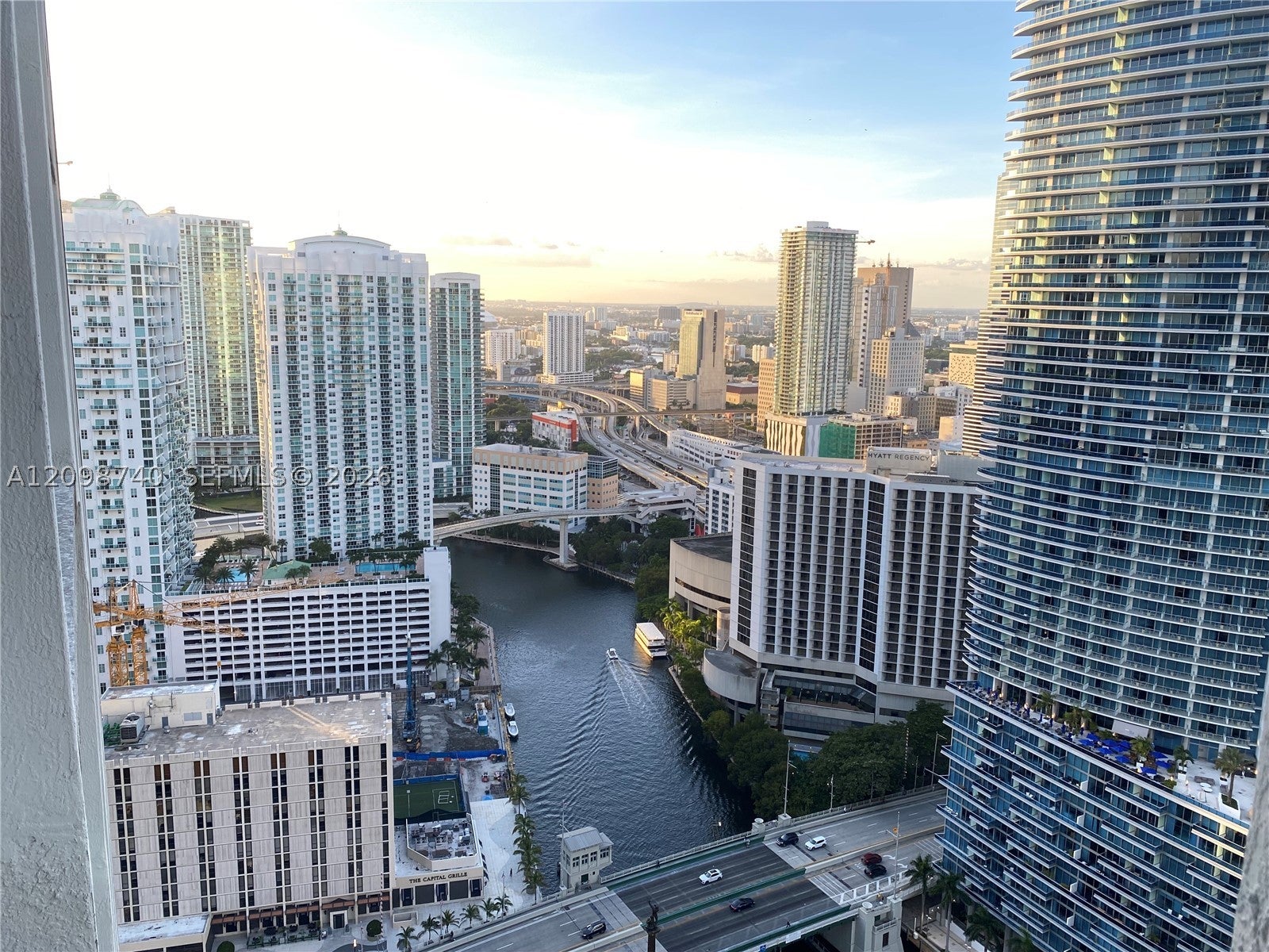 475 BRICKELL AV 3808