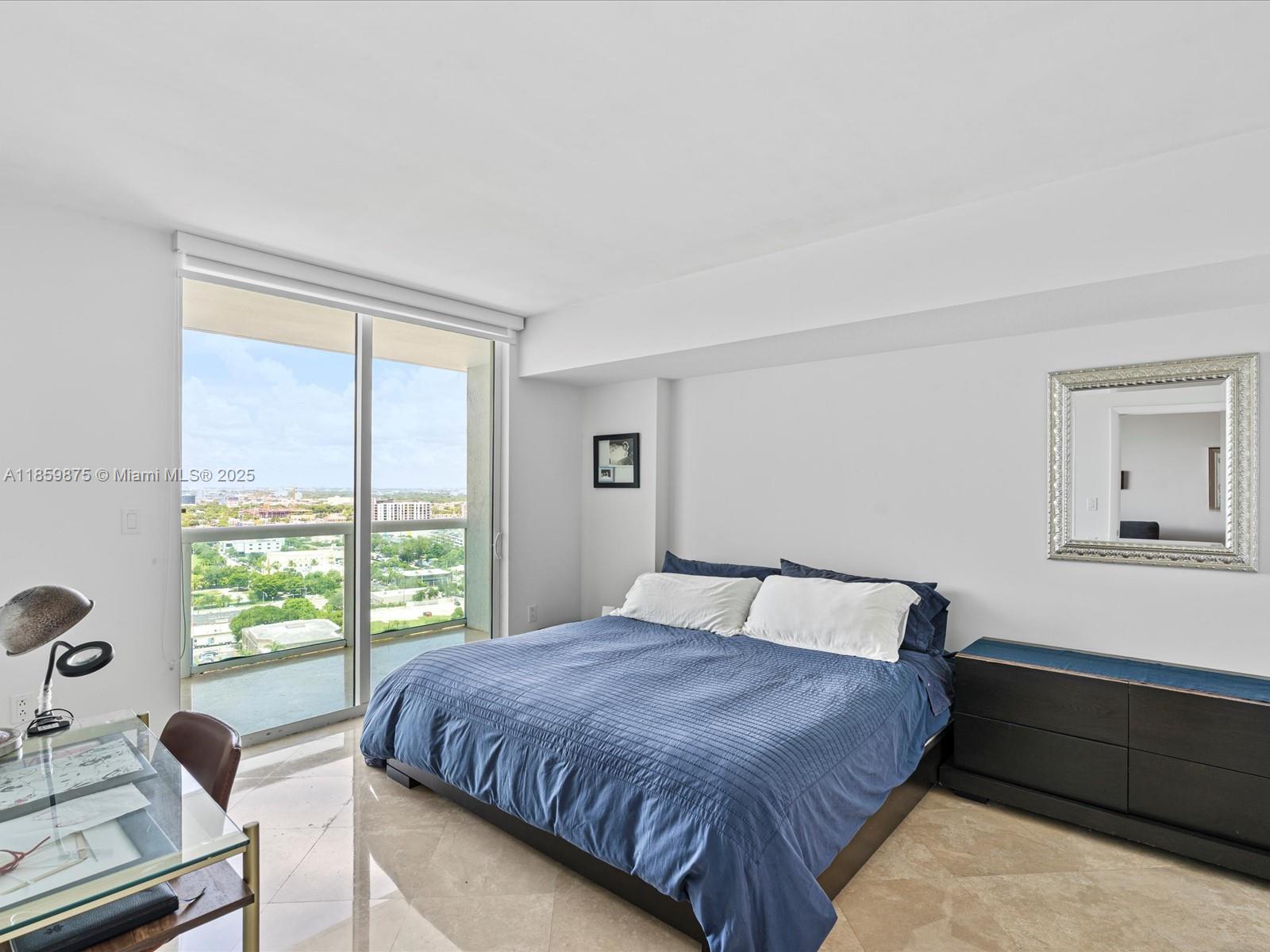 1800 CLUB CONDO - Residential Lease