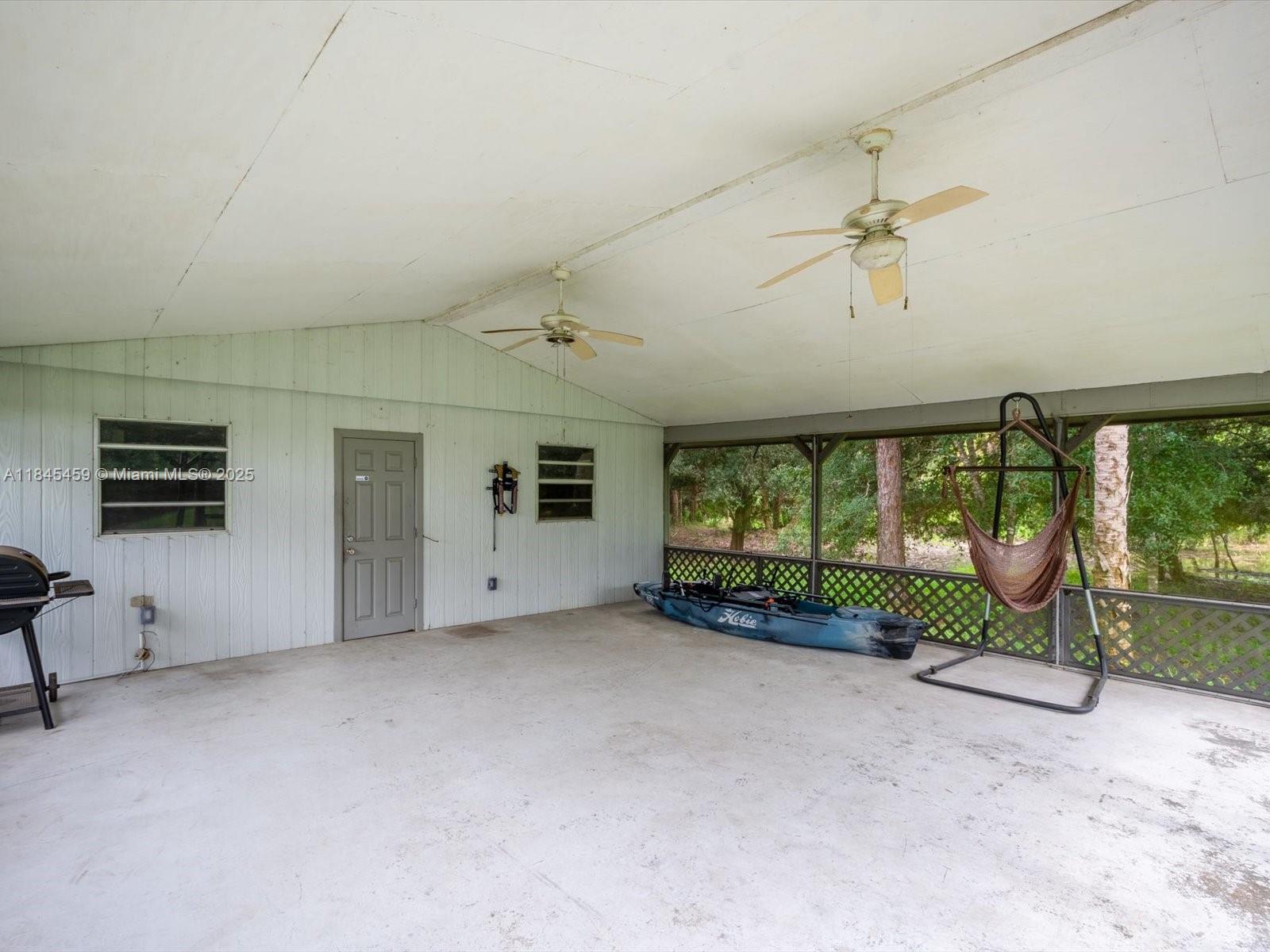 GOLDEN GATE - Residential