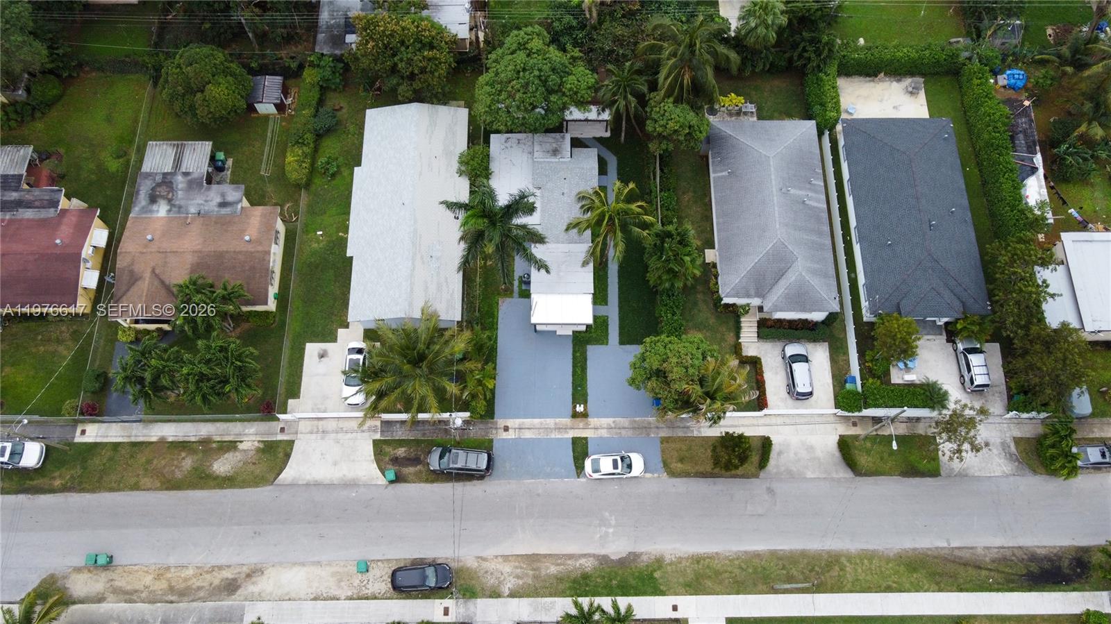 BELLCAMP MANOR - Residential Lease