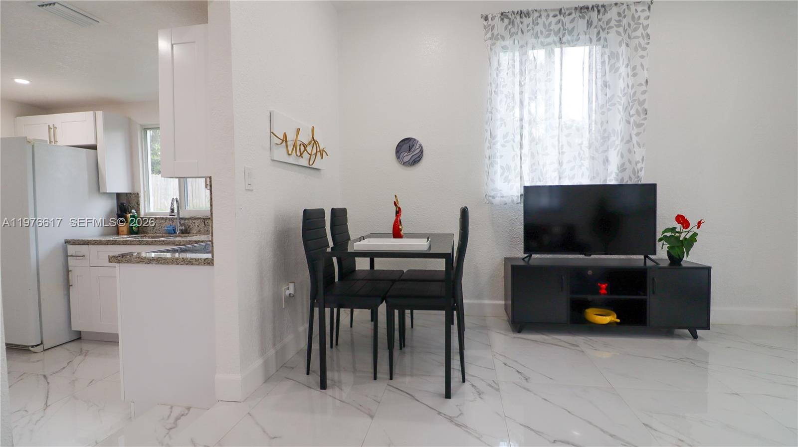 BELLCAMP MANOR - Residential Lease