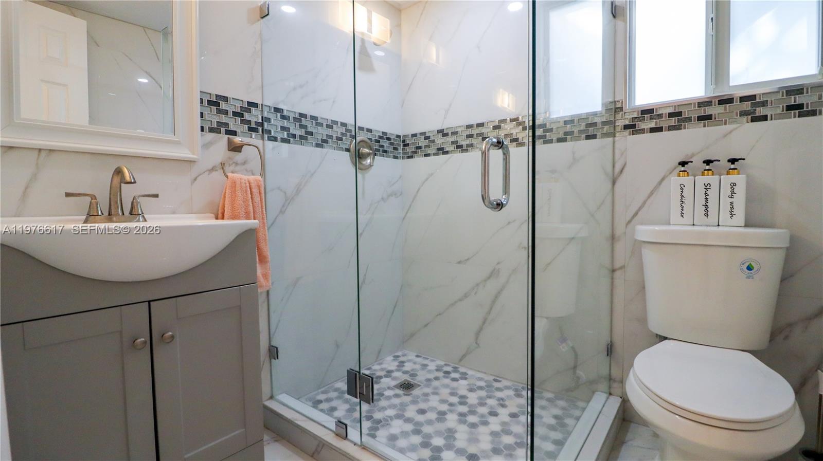 BELLCAMP MANOR - Residential Lease