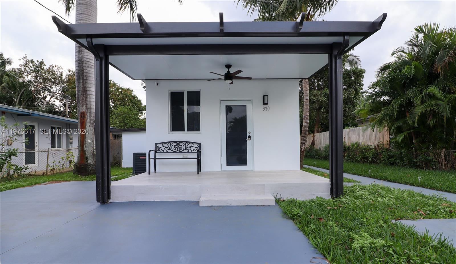 BELLCAMP MANOR - Residential Lease