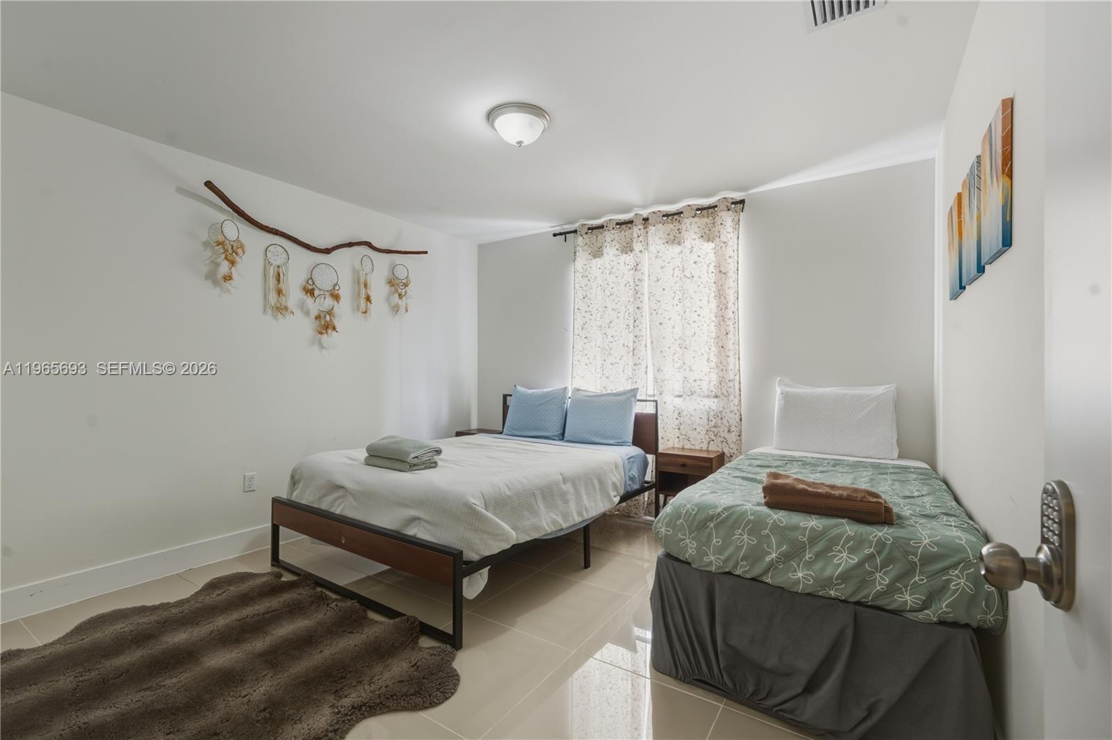 7TH AVENUE HIGHLANDS - Residential