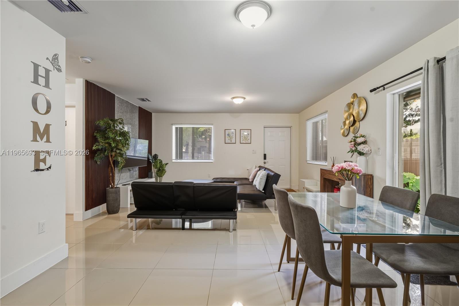 7TH AVENUE HIGHLANDS - Residential