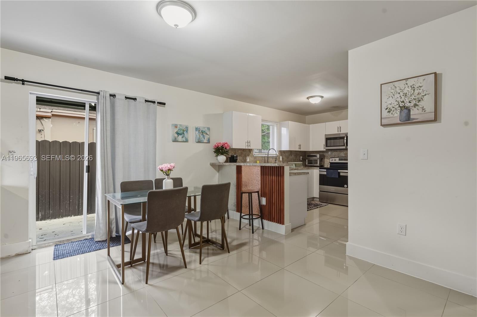 7TH AVENUE HIGHLANDS - Residential