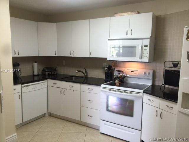 Oceanview Park Condo - Residential Lease