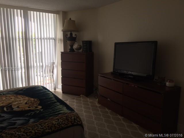 Oceanview Park Condo - Residential Lease