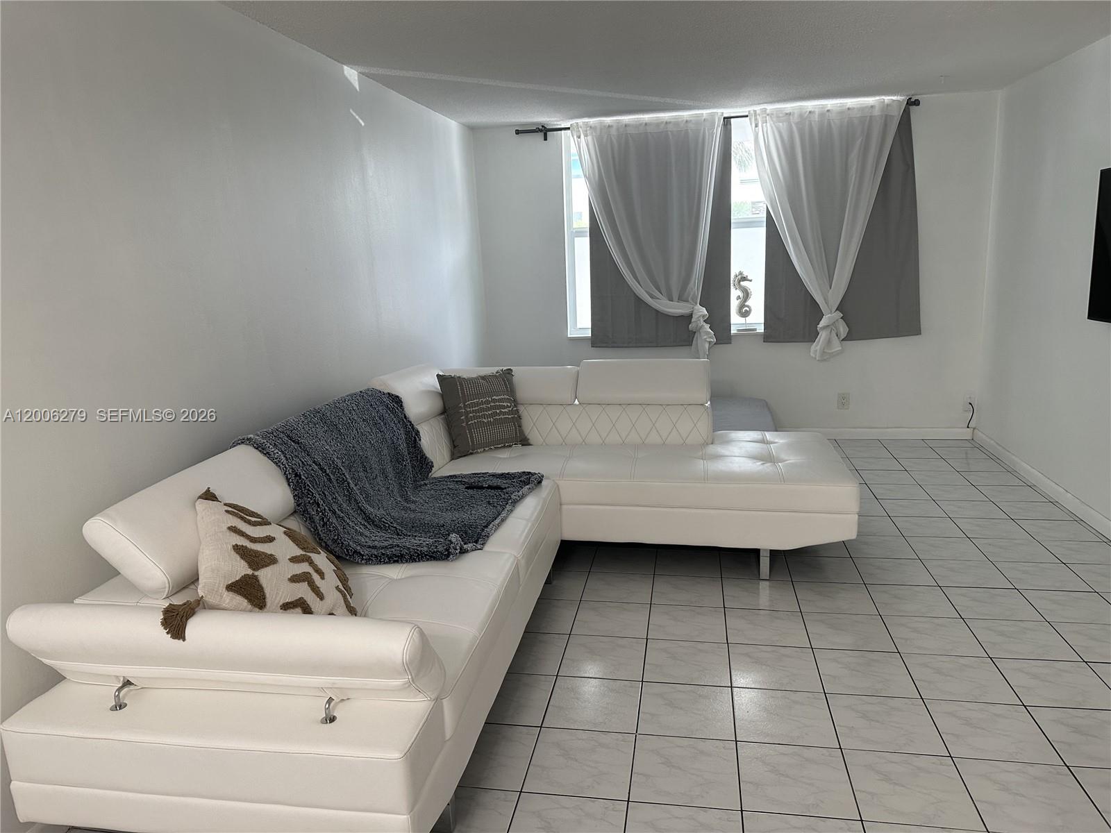 CHELSEA BAYVIEW CONDO - Residential