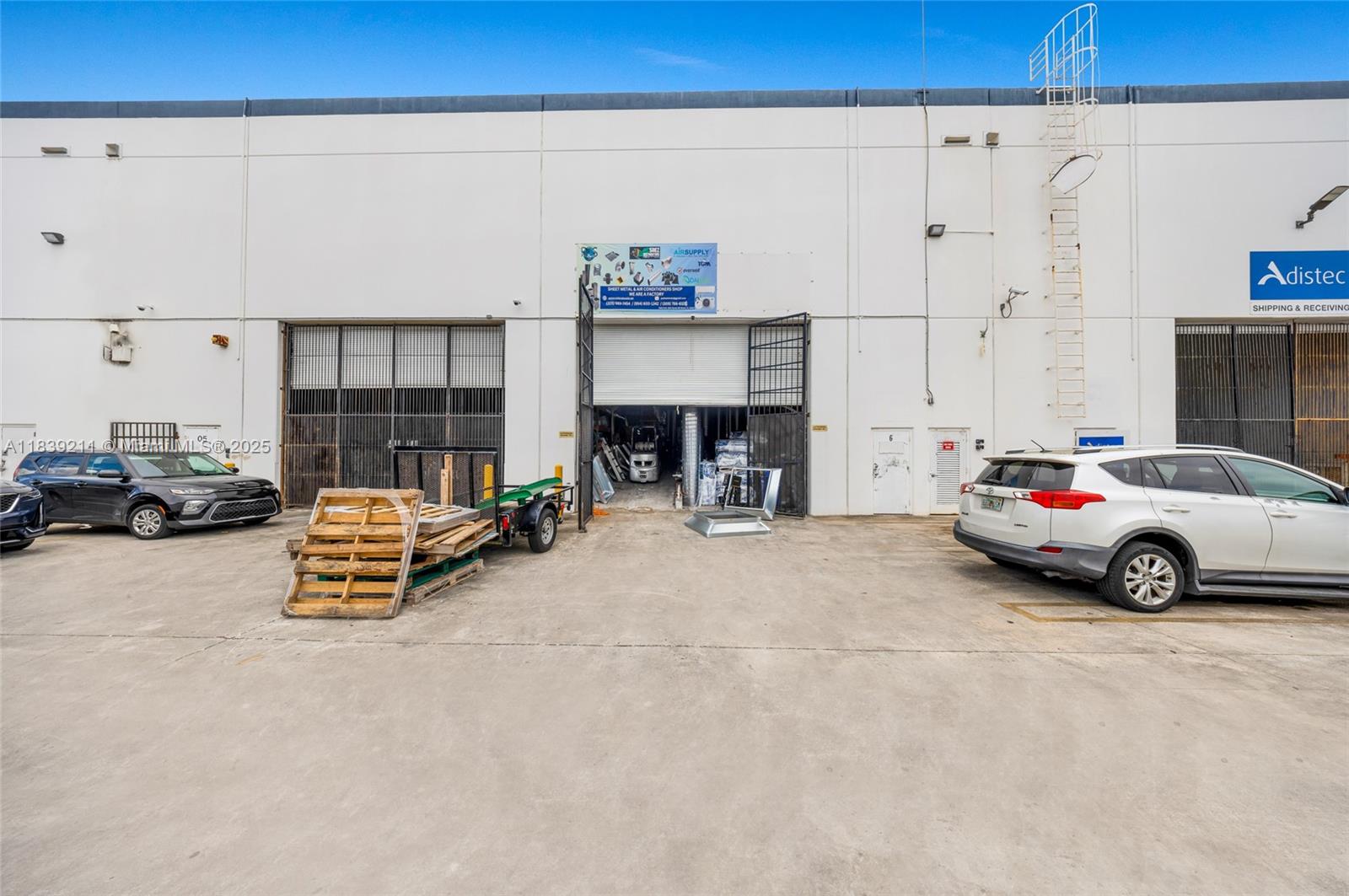 7620 NW 25th St 6