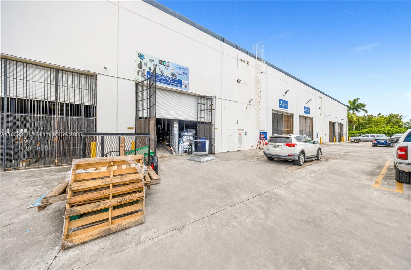 7620 NW 25th St 6