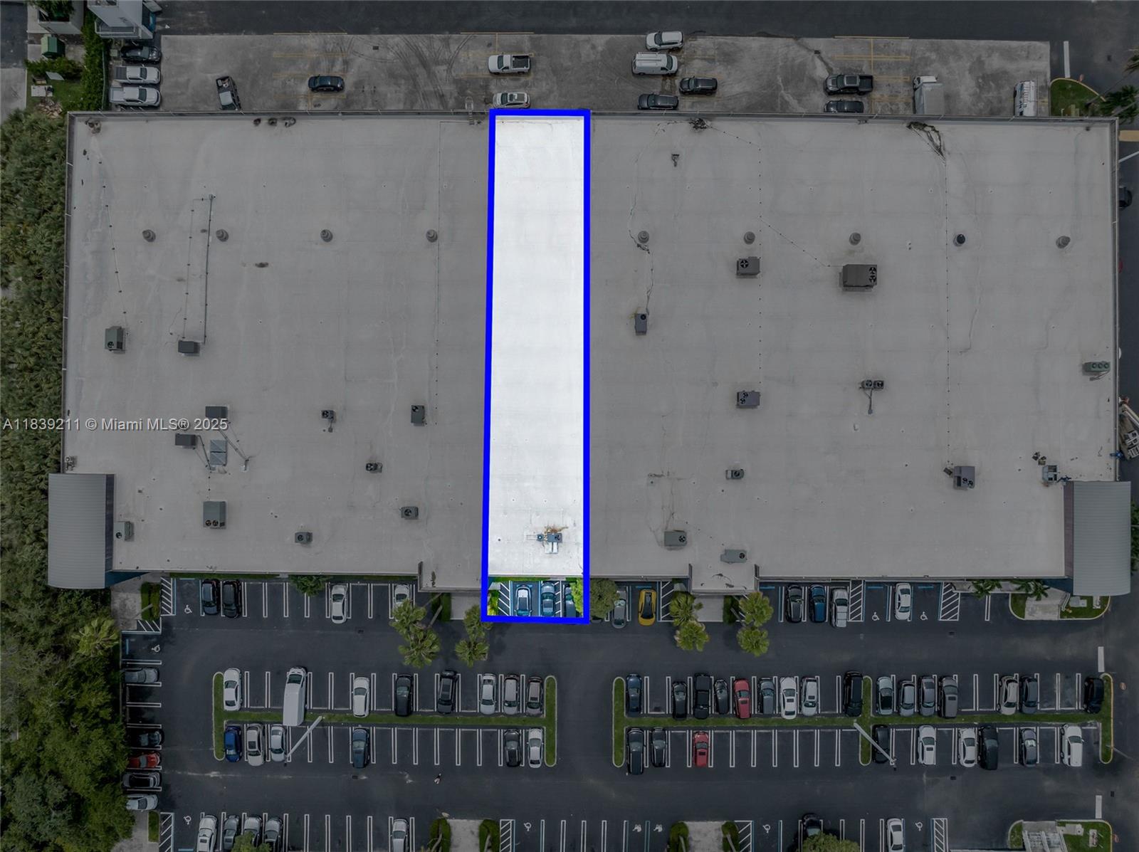 ***ALSO AVAILABLE FOR SALE*** Located in the heart of Doral’s industrial corridor, 7620 NW 25th St #6 offers a versatile 6,166 SF industrial building ideal for a wide range of business uses. With a clear height of 24 feet and a mix of warehouse and office space, the property features approximately 1,500 SF of well-appointed office area distributed across four offices, along with a 1,500 SF mezzanine for added functionality. The building is equipped with (1) street-level loading door and (1) dock-high door, ensuring efficient shipping and receiving operations. Zoned IU-2, the property is well-suited for light manufacturing, distribution, or storage operations.