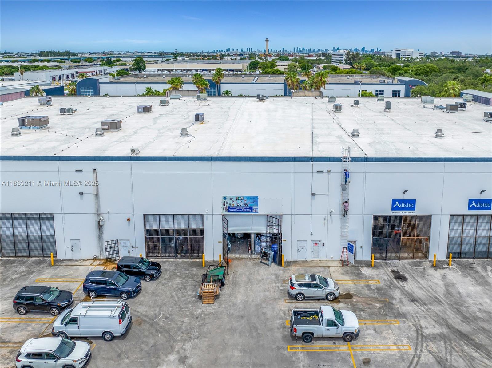 7620 NW 25th St 6