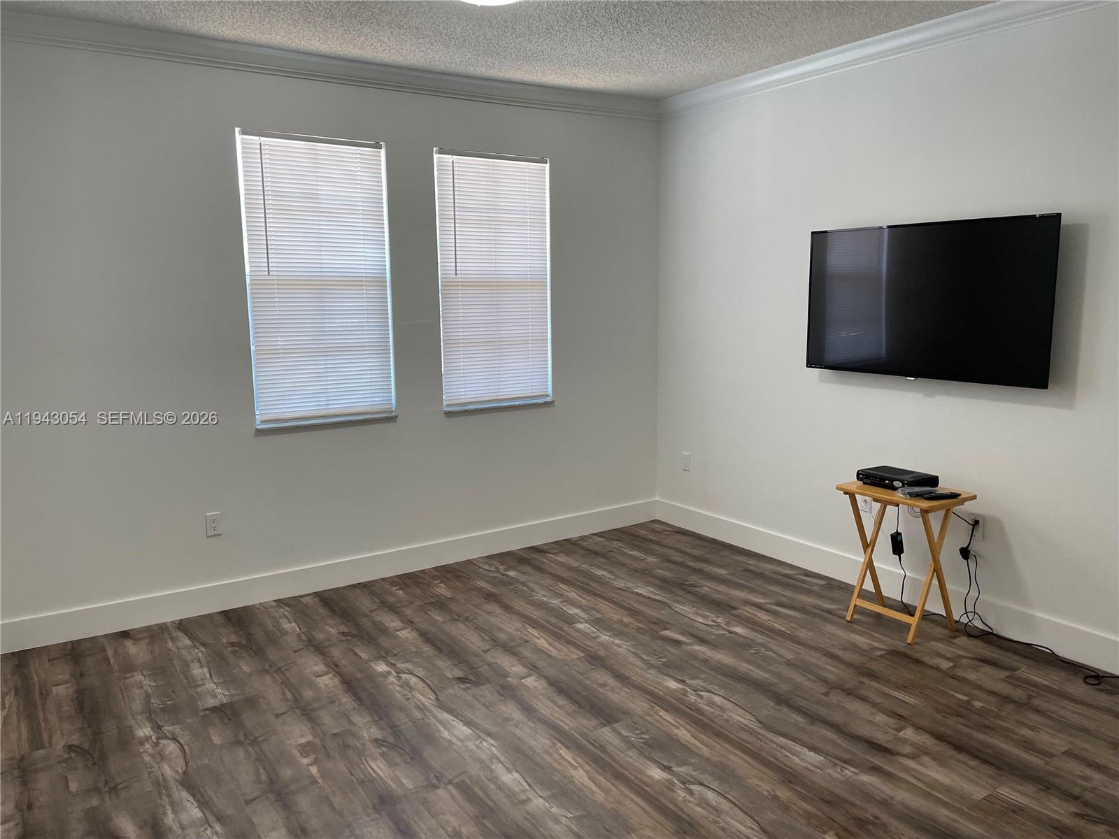 SOLE AT FORT LAUDERDALE C - Residential Lease