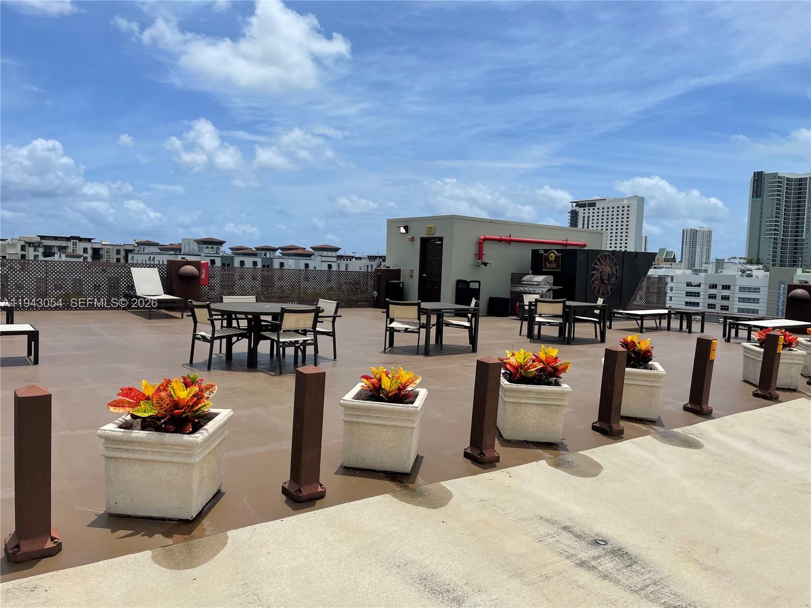 SOLE AT FORT LAUDERDALE C - Residential Lease