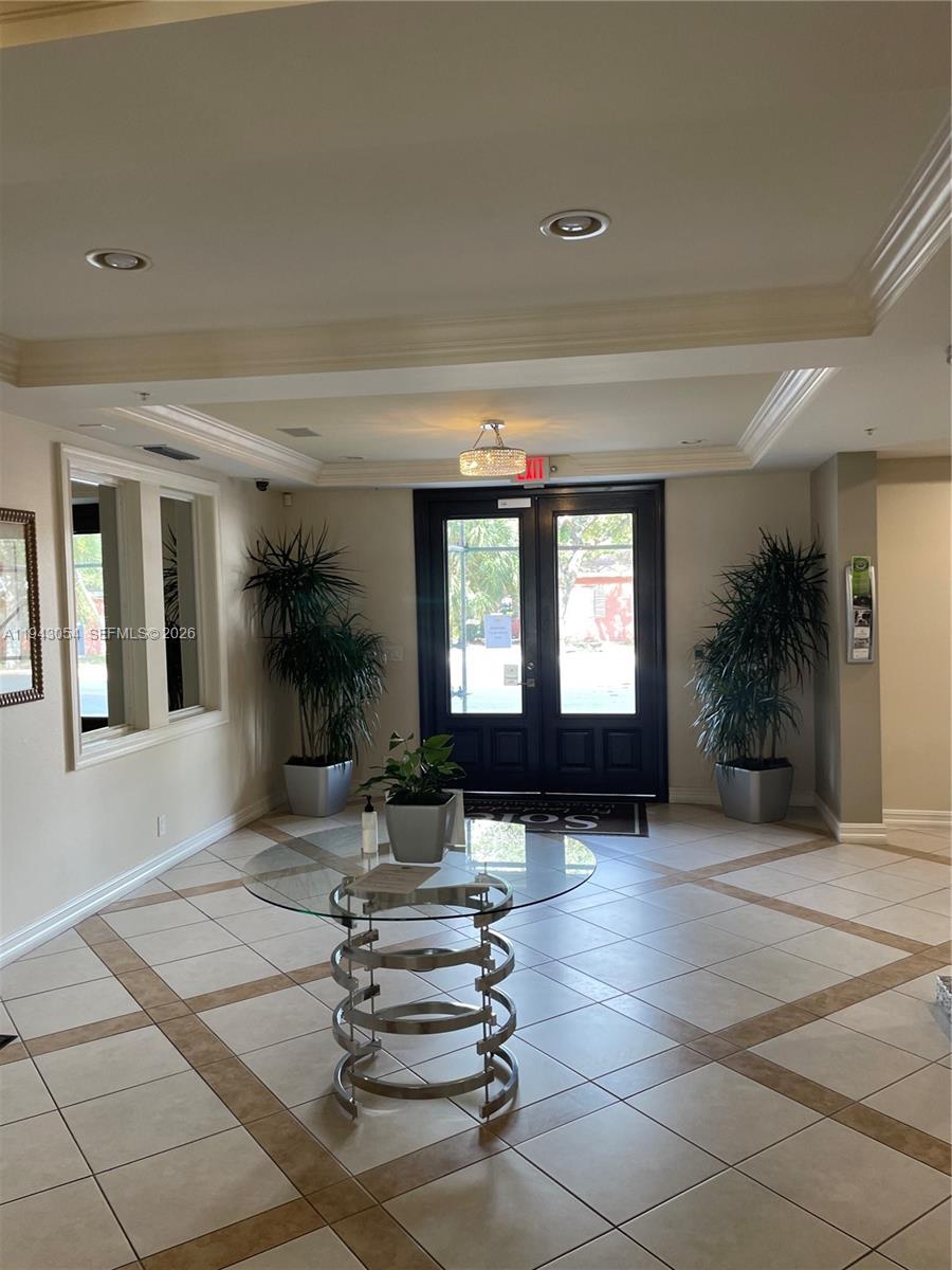 SOLE AT FORT LAUDERDALE C - Residential Lease