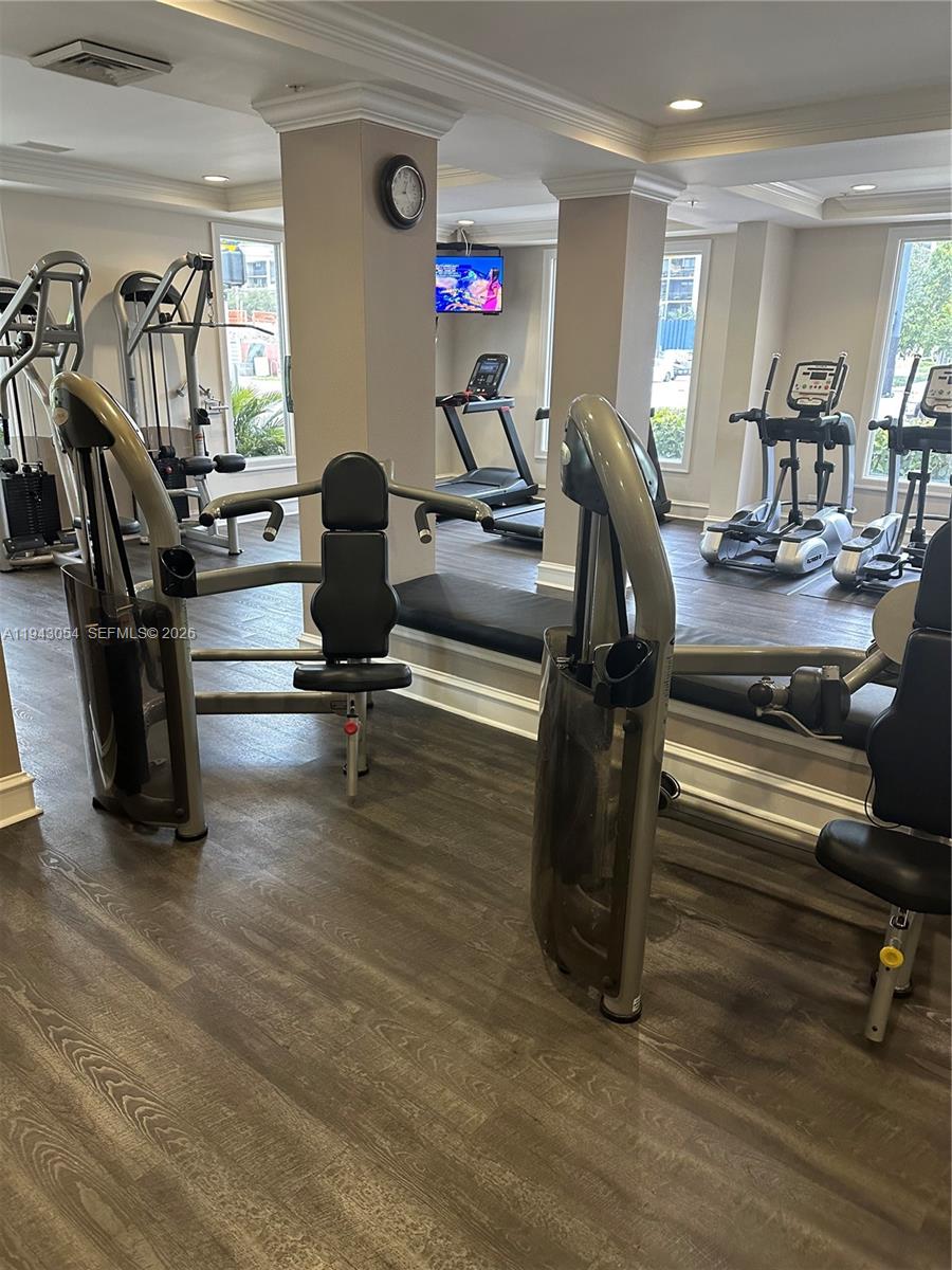 SOLE AT FORT LAUDERDALE C - Residential Lease