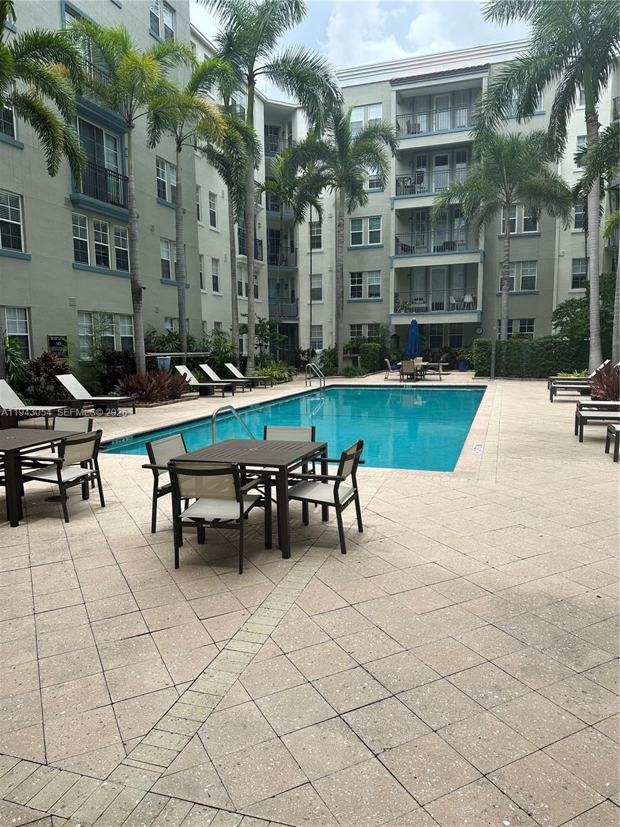 SOLE AT FORT LAUDERDALE C - Residential Lease