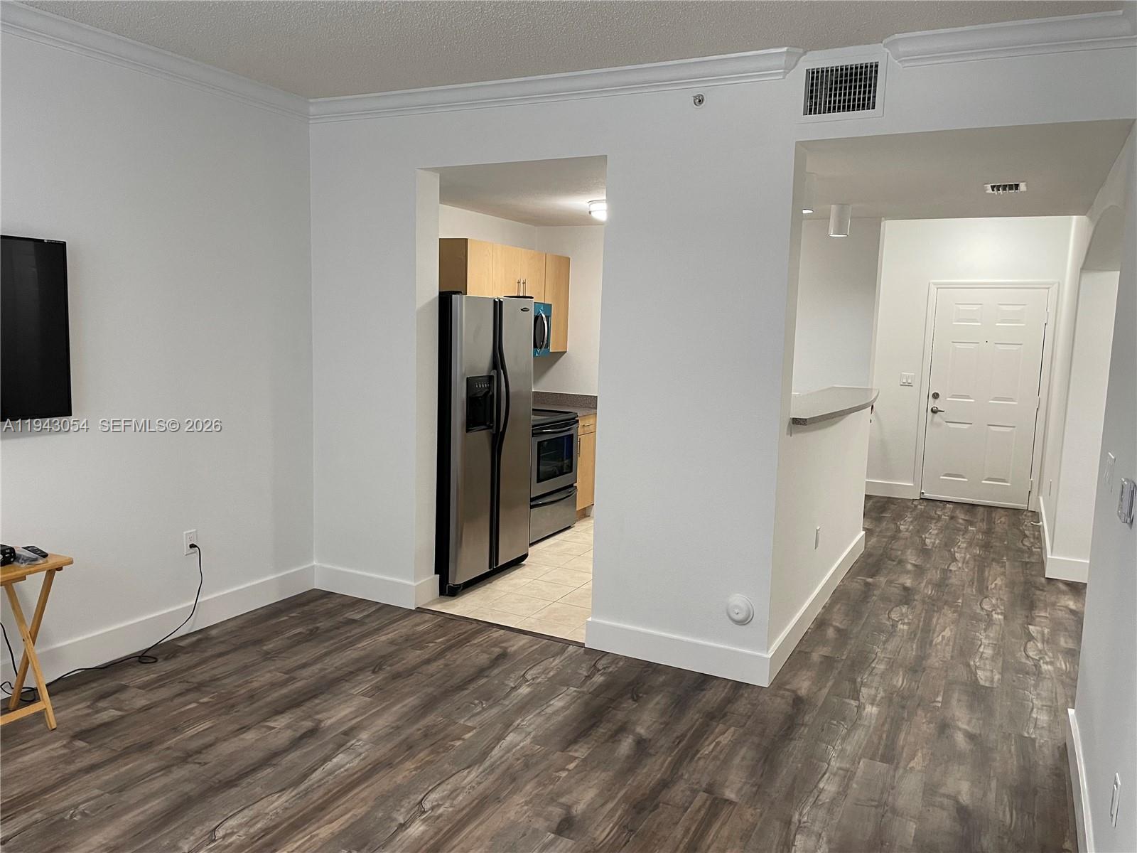 SOLE AT FORT LAUDERDALE C - Residential Lease