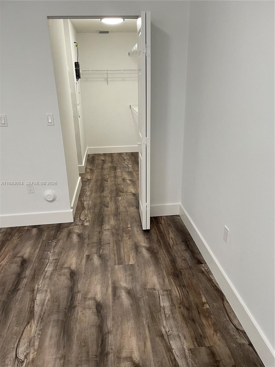 SOLE AT FORT LAUDERDALE C - Residential Lease